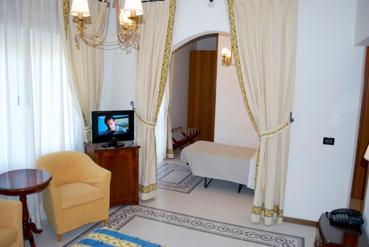 Hotel Miramare Lignano Sabbiadoro Luaran gambar
